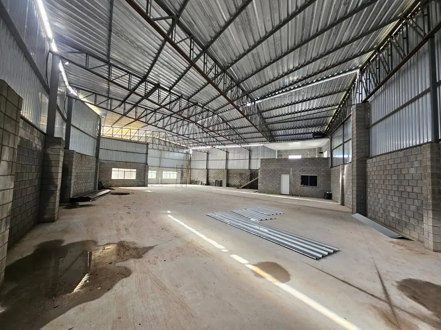 Foto 2 de Armazém / Galpão para alugar, 650m2 em Mairipora - SP