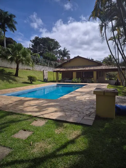 Foto 2 de Chácara com 3 quartos à venda, 250m2 em Joanopolis - SP
