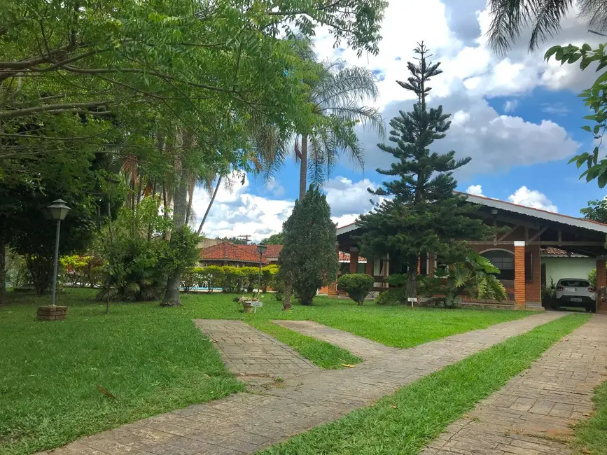Foto 1 de Chácara com 5 quartos à venda, 1200m2 em Ressaca, Atibaia - SP