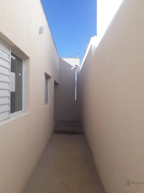 Foto 2 de Casa com 2 quartos à venda, 71m2 em Centro, Taubate - SP