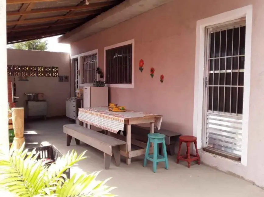 Foto 3 de Chácara com 3 quartos à venda, 110m2 em São Gonçalo, Taubate - SP