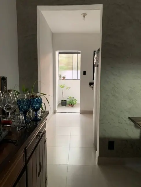 Foto 2 de Apartamento com 2 quartos à venda, 54m2 em Taubate - SP