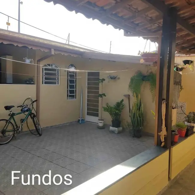 Foto 8 de Casa com 4 quartos à venda, 155m2 em Jardim Gurilândia, Taubate - SP