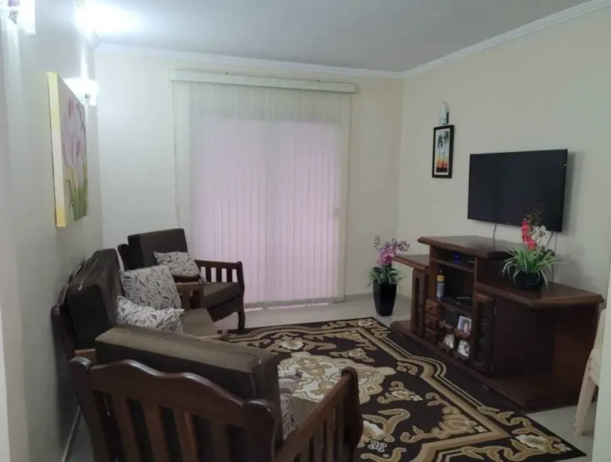 Foto 4 de Sobrado com 3 quartos à venda, 243m2 em Parque São Luís, Taubate - SP