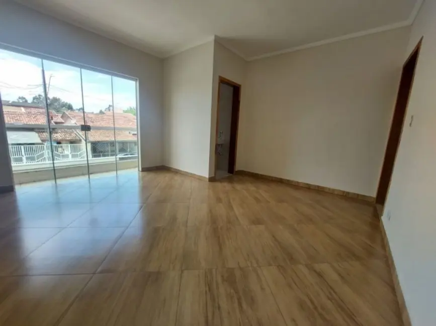 Foto 3 de Sobrado com 3 quartos à venda, 166m2 em Parque Senhor do Bonfim, Taubate - SP