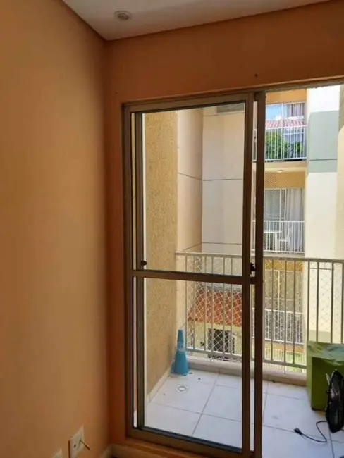 Foto 2 de Apartamento com 2 quartos à venda, 48m2 em Campos Elíseos, Taubate - SP