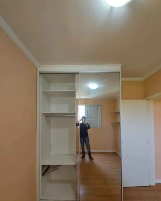Foto 3 de Apartamento com 2 quartos à venda, 48m2 em Campos Elíseos, Taubate - SP