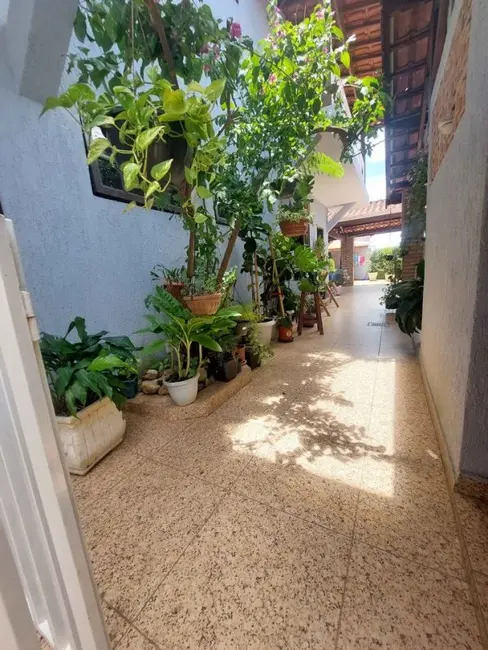 Foto 6 de Sobrado com 3 quartos à venda, 159m2 em Tremembe - SP