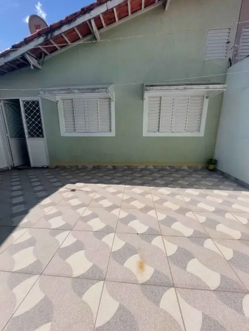 Foto 4 de Casa com 2 quartos à venda, 124m2 em Tremembe - SP
