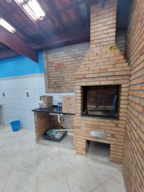 Foto 4 de Casa com 2 quartos à venda, 110m2 em Jardim Independência, Taubate - SP