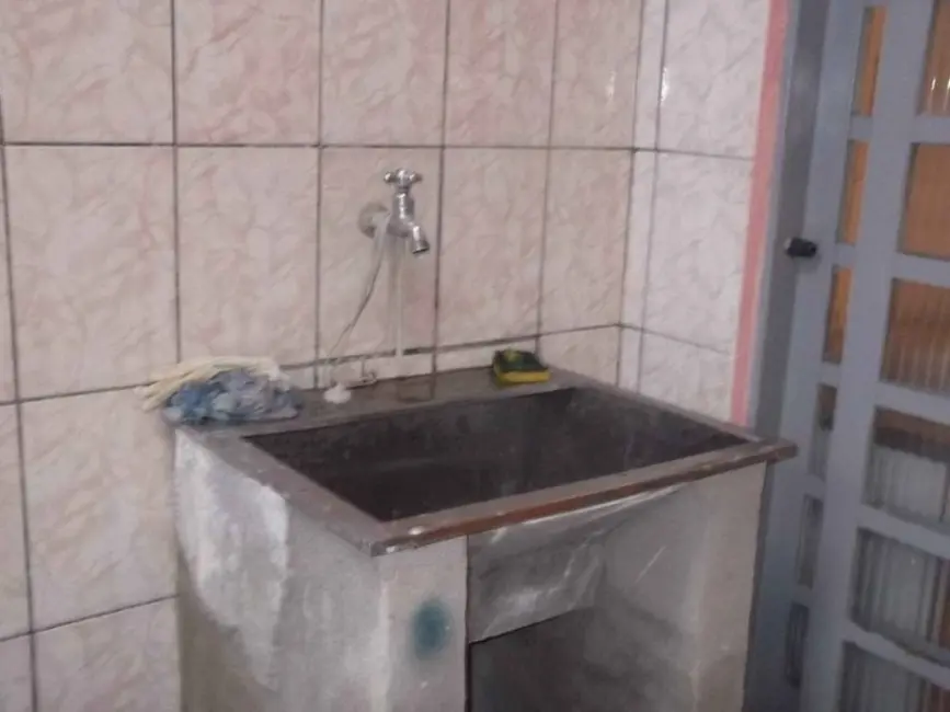 Foto 8 de Casa com 2 quartos à venda, 79m2 em Cecap, Taubate - SP