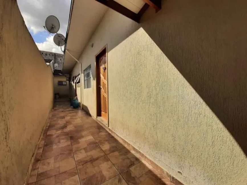 Foto 3 de Casa com 2 quartos à venda, 70m2 em Tremembe - SP