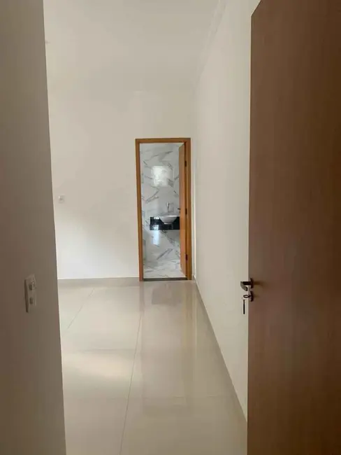 Foto 9 de Casa com 3 quartos à venda, 148m2 em Piracangaguá, Taubate - SP