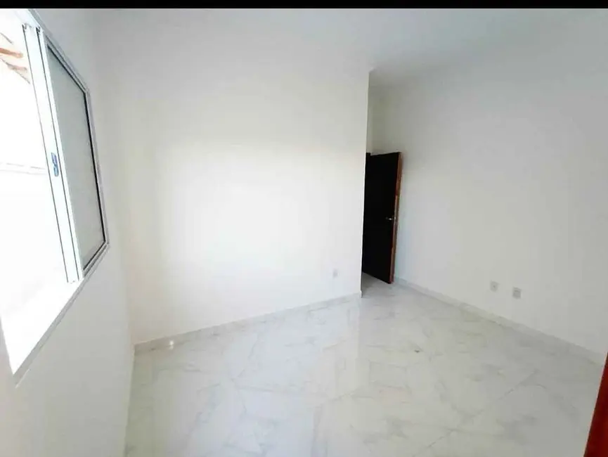 Foto 6 de Casa com 2 quartos à venda, 138m2 em Residencial Estoril, Taubate - SP