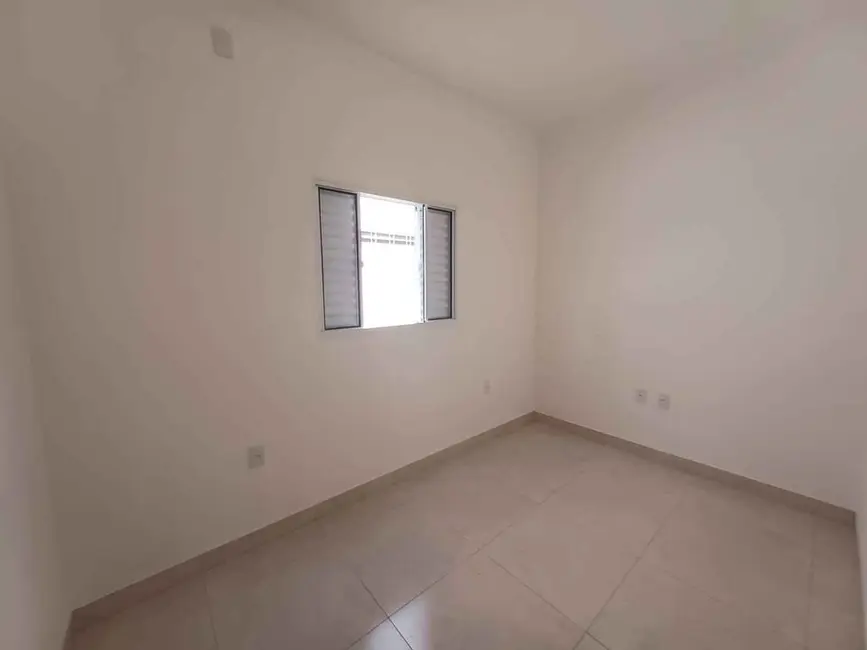 Foto 8 de Casa com 2 quartos à venda, 138m2 em Centro, Taubate - SP