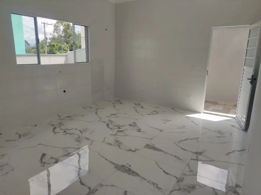 Foto 5 de Casa com 2 quartos à venda, 160m2 em Residencial Estoril, Taubate - SP