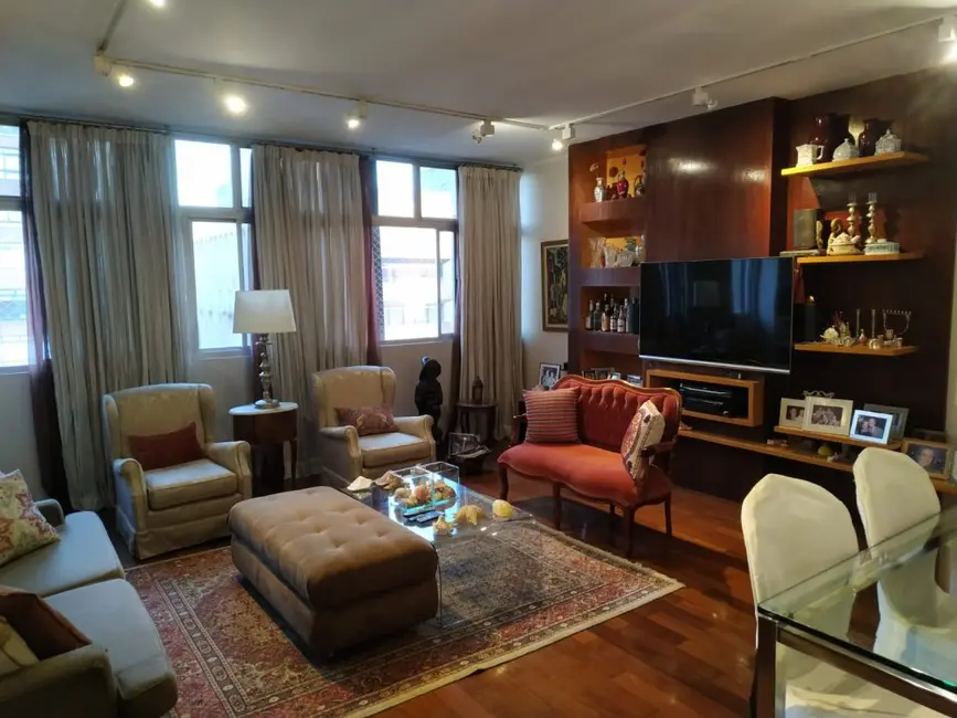 Foto 2 de Apartamento com 2 quartos à venda, 105m2 em Jardim Paulista, São Paulo - SP