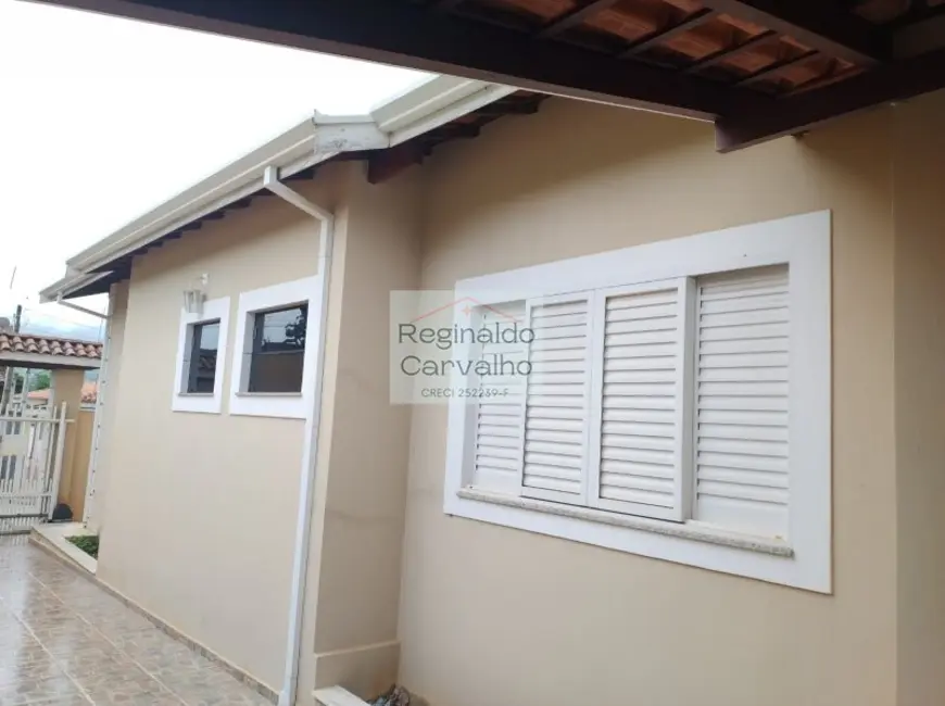 Chácara com 3 quartos à venda, 324m2 em Aguas Da Prata - SP - imagem 5 Foto 5 de Chácara com 3 quartos à venda, 324m2 em Aguas Da Prata - SP