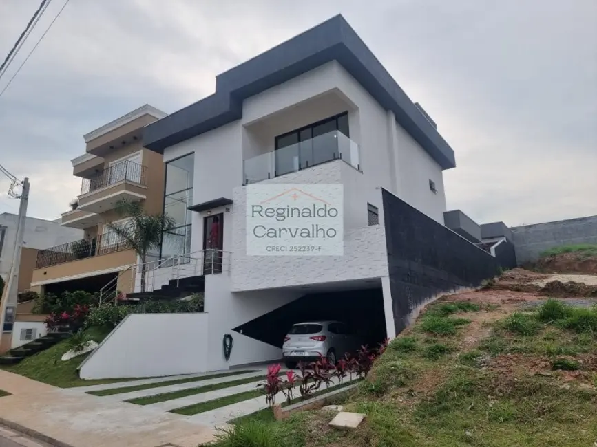 Foto 1 de Casa de Condomínio com 3 quartos à venda, 300m2 em Sao Jose Dos Campos - SP