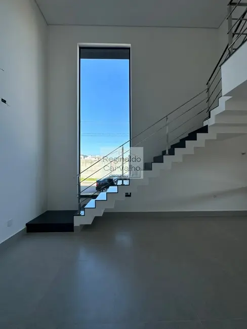 Foto 1 de Casa de Condomínio com 4 quartos à venda, 205m2 em Sao Jose Dos Campos - SP