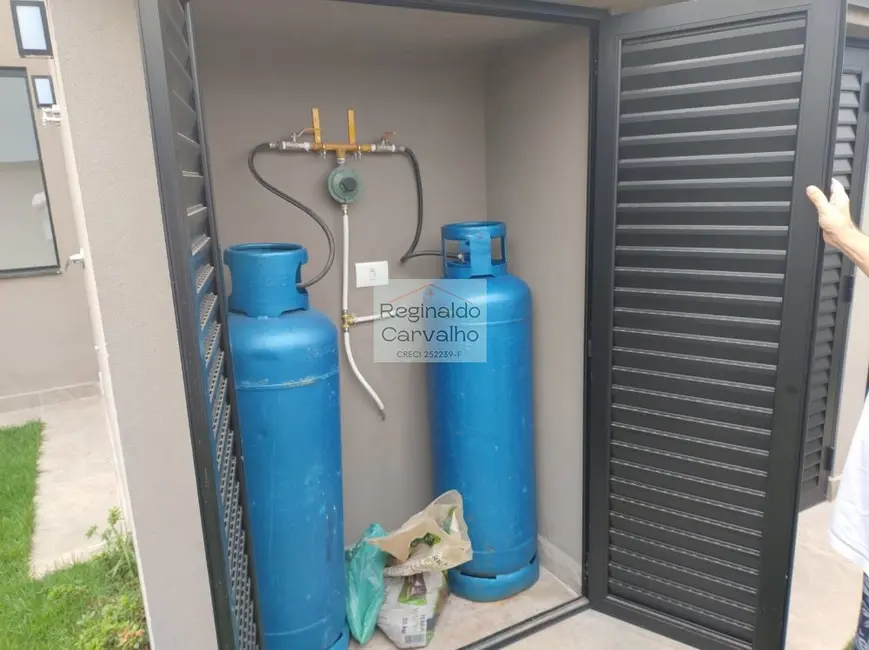 Foto 9 de Casa de Condomínio com 3 quartos à venda, 200m2 em Sao Jose Dos Campos - SP