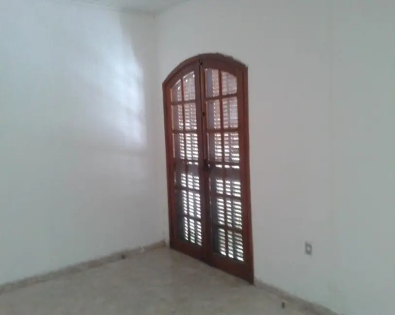 Foto 1 de Casa com 2 quartos à venda, 131m2 em Centro, Mogi Das Cruzes - SP
