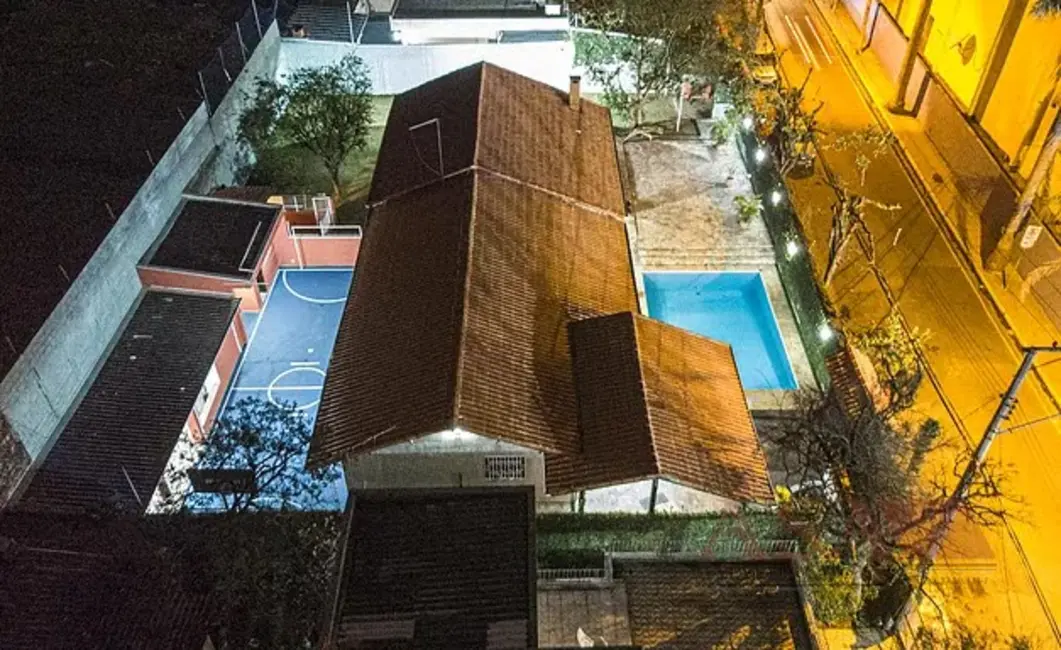 Foto 3 de Casa Comercial com 5 quartos à venda e para alugar, 800m2 em Vila Horizonte, Mogi Das Cruzes - SP