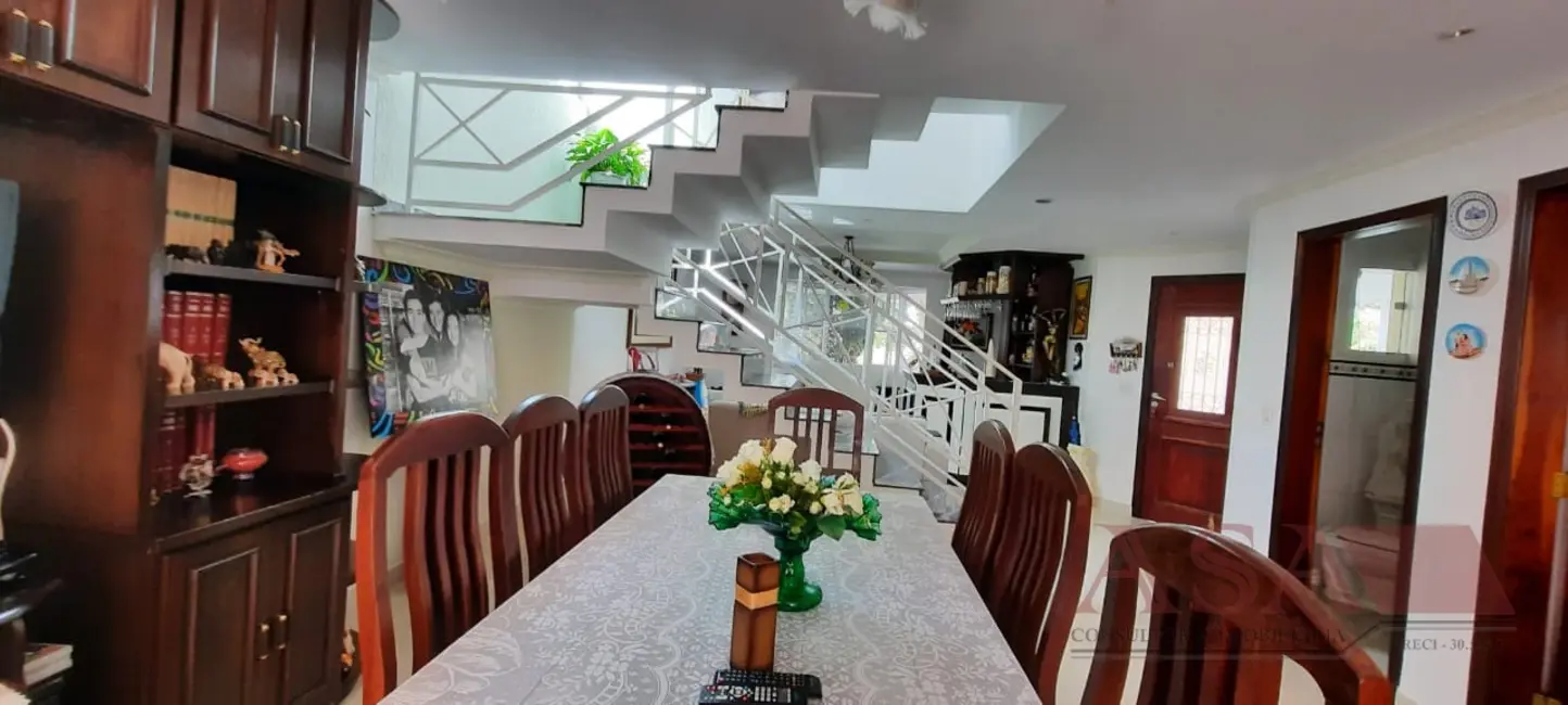 Foto 8 de Casa com 4 quartos à venda, 280m2 em Vila Oliveira, Mogi Das Cruzes - SP