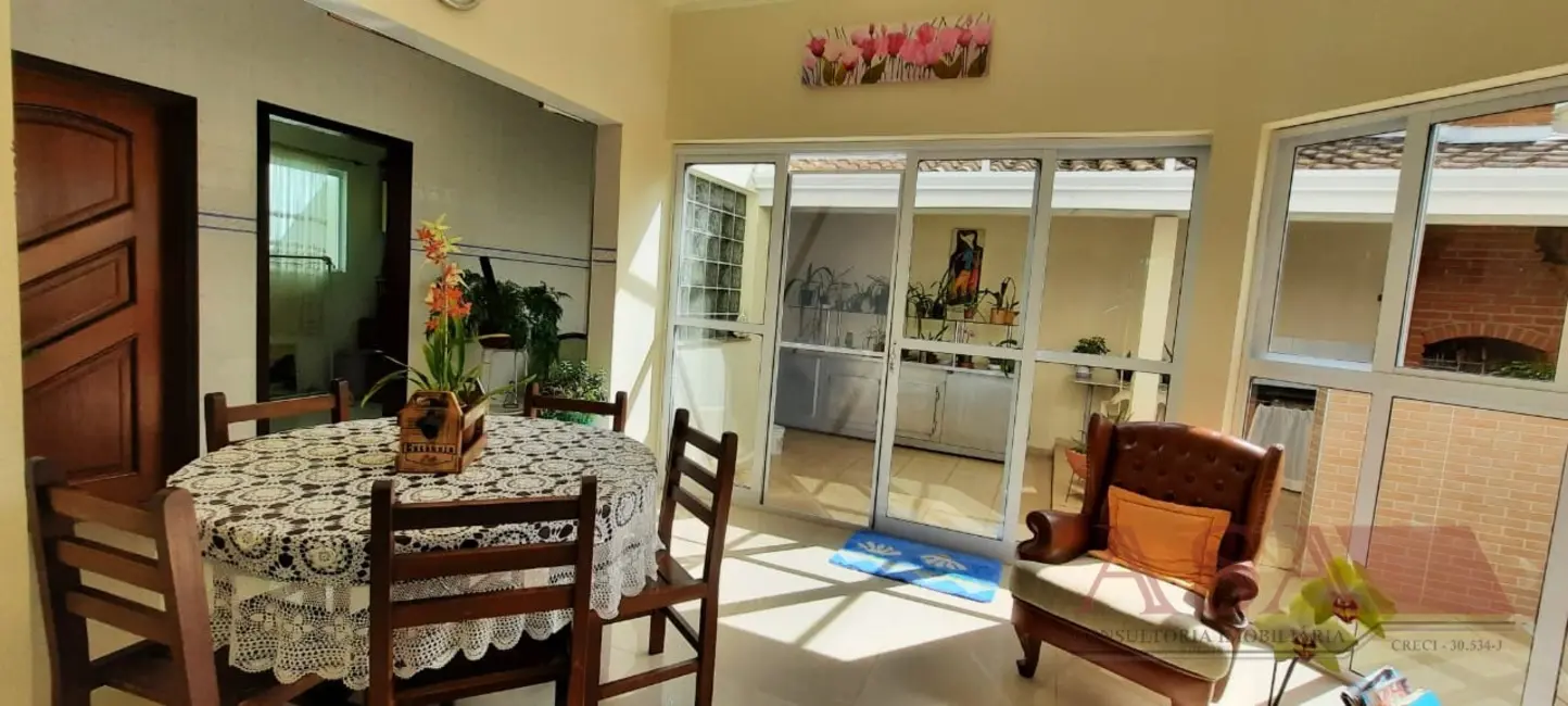 Foto 6 de Casa com 4 quartos à venda, 280m2 em Vila Oliveira, Mogi Das Cruzes - SP