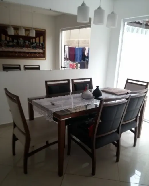 Casa com 3 quartos à venda, 125m2 em Jardim Universo, Mogi Das Cruzes - SP - imagem 4 Foto 4 de Casa com 3 quartos à venda, 125m2 em Jardim Universo, Mogi Das Cruzes - SP