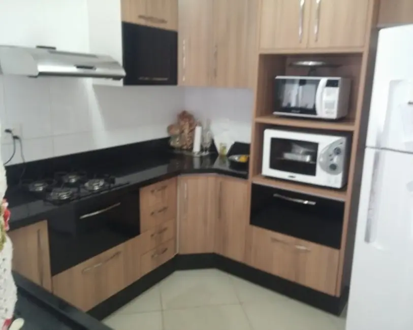 Casa com 3 quartos à venda, 125m2 em Jardim Universo, Mogi Das Cruzes - SP - imagem 6 Foto 6 de Casa com 3 quartos à venda, 125m2 em Jardim Universo, Mogi Das Cruzes - SP