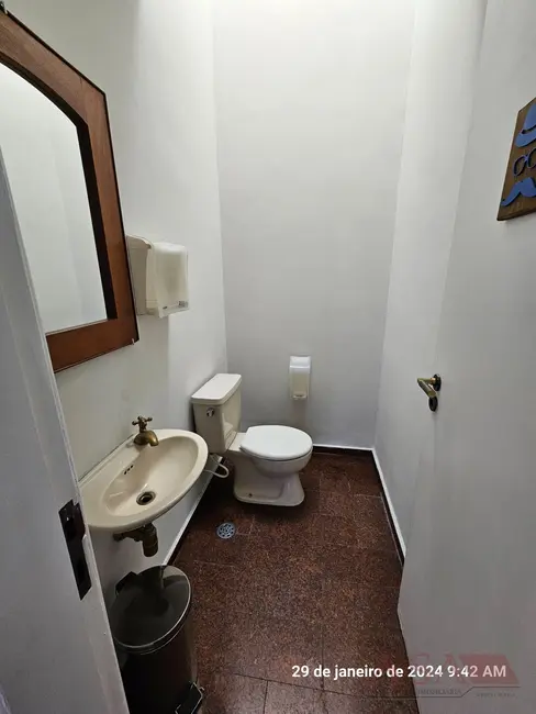 Foto 4 de Casa Comercial à venda e para alugar em Centro, Mogi Das Cruzes - SP