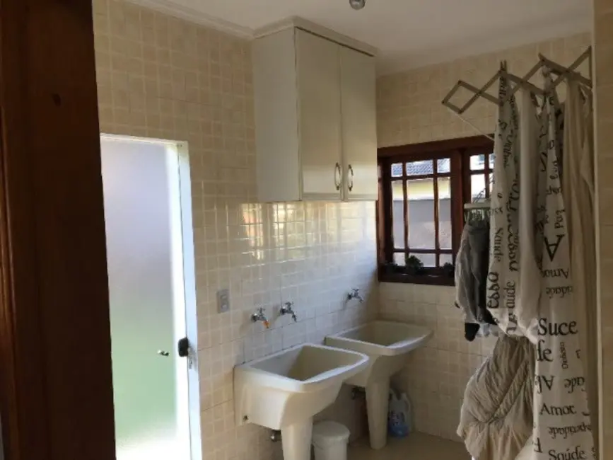 Foto 5 de Casa com 4 quartos à venda, 480m2 em Aruja - SP