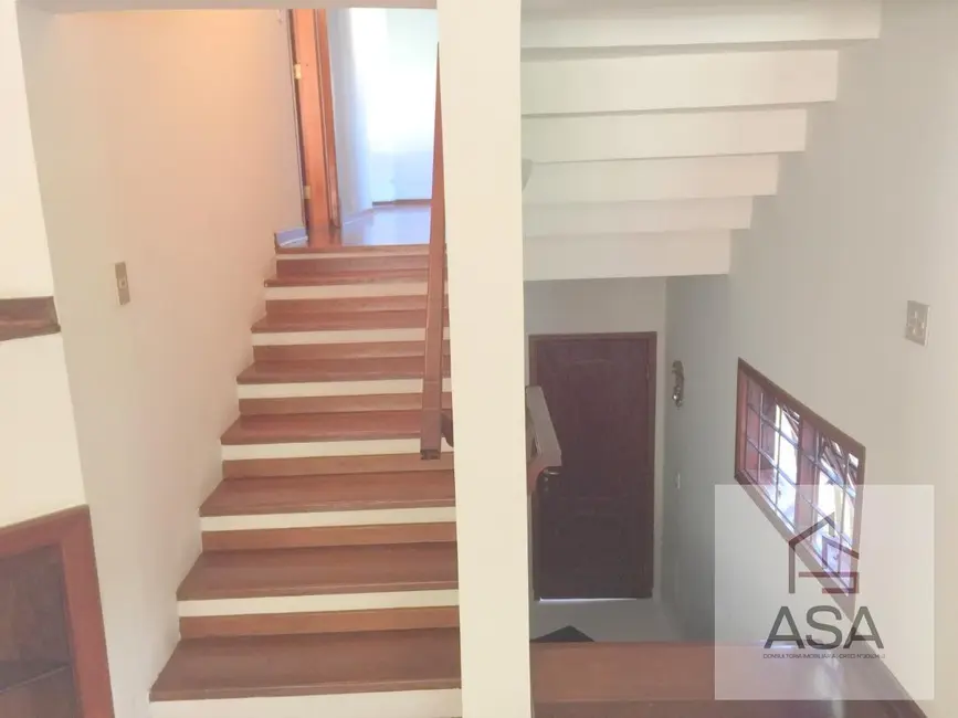Foto 5 de Casa de Condomínio com 4 quartos à venda, 480m2 em Aruja - SP