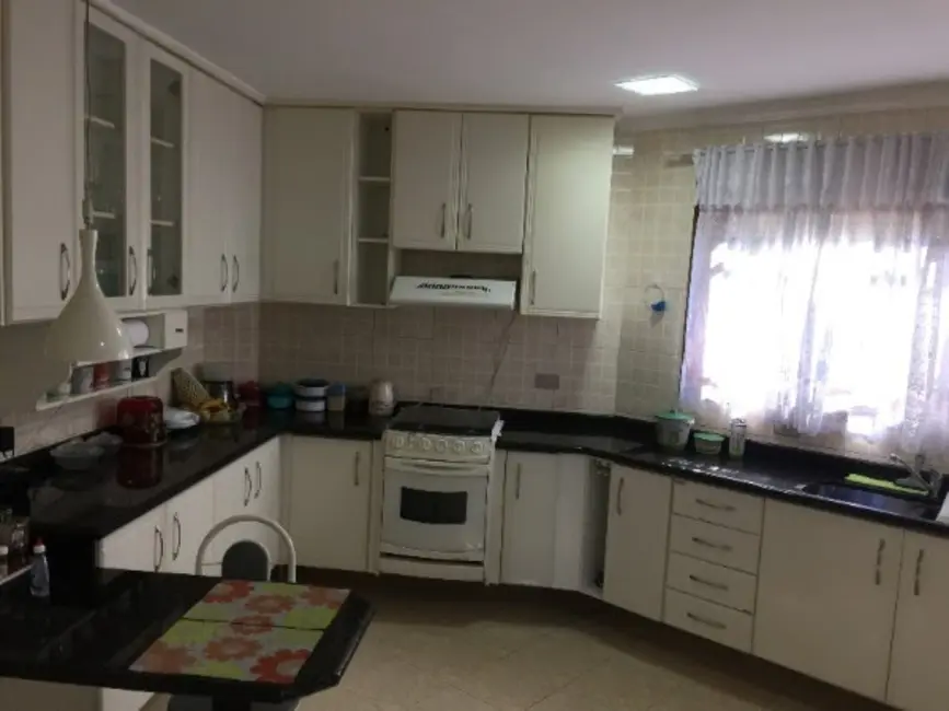 Foto 3 de Casa com 4 quartos à venda, 480m2 em Aruja - SP