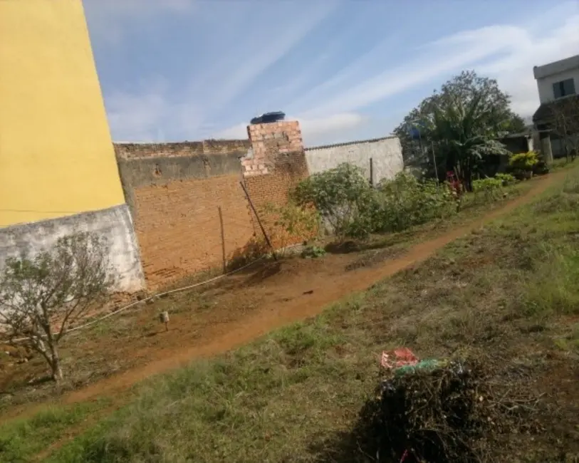Foto 3 de Casa com 2 quartos à venda, 700m2 em Jardim Universo, Mogi Das Cruzes - SP