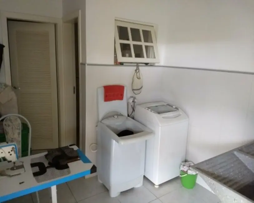 Foto 2 de Casa com 3 quartos à venda, 200m2 em Vila Lavínia, Mogi Das Cruzes - SP