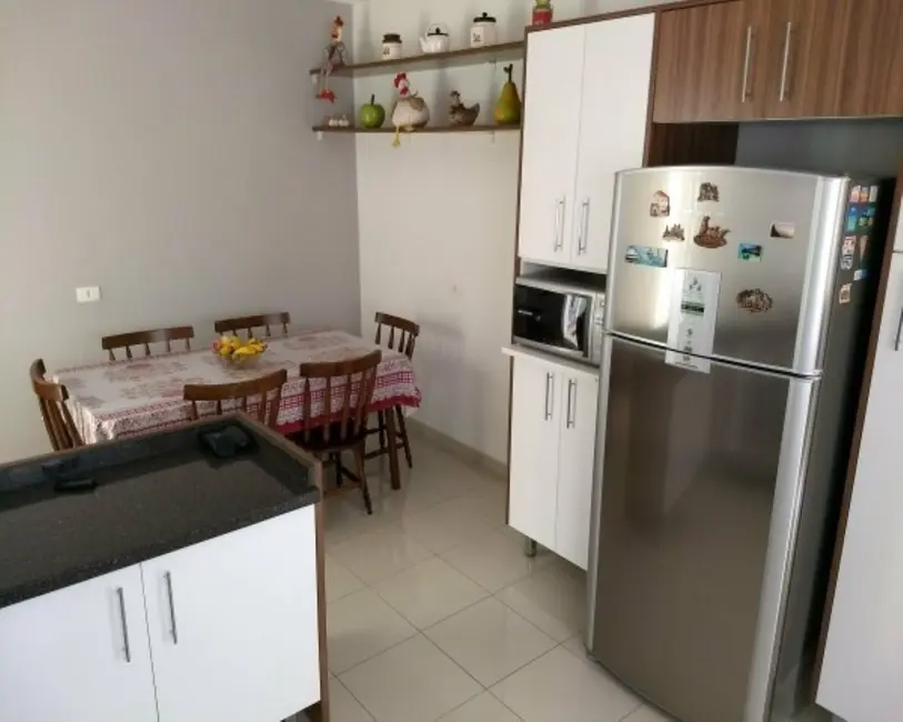 Foto 4 de Casa com 3 quartos à venda, 200m2 em Vila Lavínia, Mogi Das Cruzes - SP