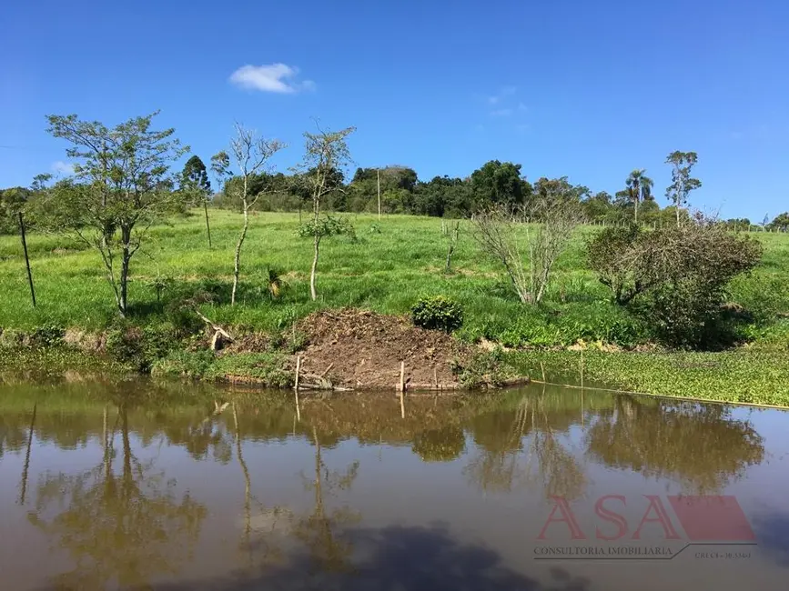 Foto 4 de Sítio / Rancho com 3 quartos à venda, 9m2 em Mogi Das Cruzes - SP