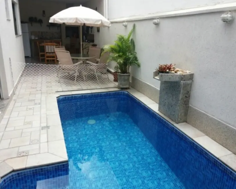 Foto 9 de Casa com 3 quartos à venda, 225m2 em Vila Mogilar, Mogi Das Cruzes - SP