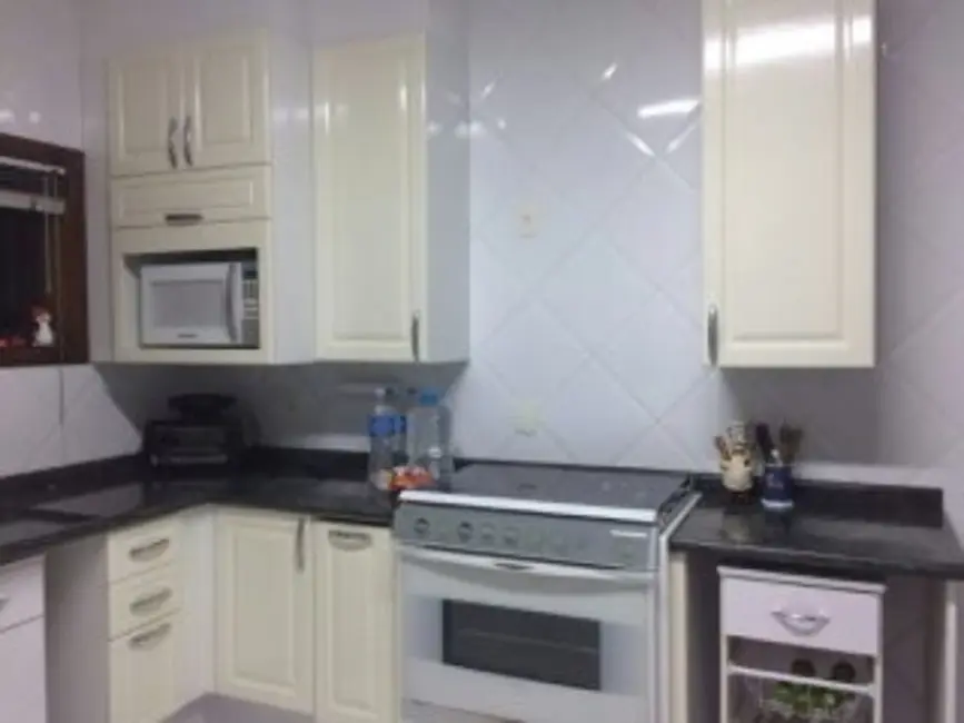 Foto 6 de Casa com 4 quartos à venda, 385m2 em Mogi Das Cruzes - SP