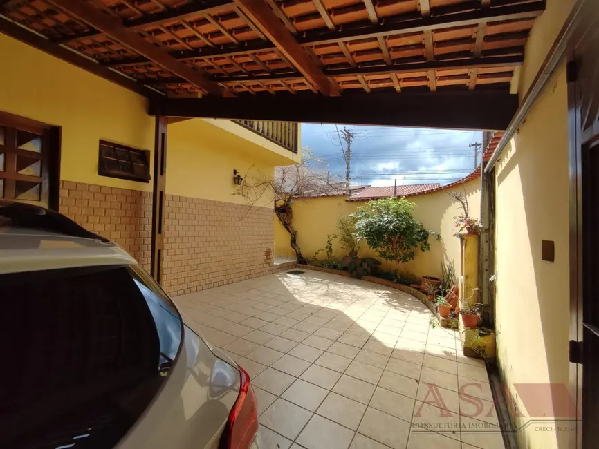 Foto 1 de Casa com 3 quartos à venda, 150m2 em Vila Bela Flor, Mogi Das Cruzes - SP