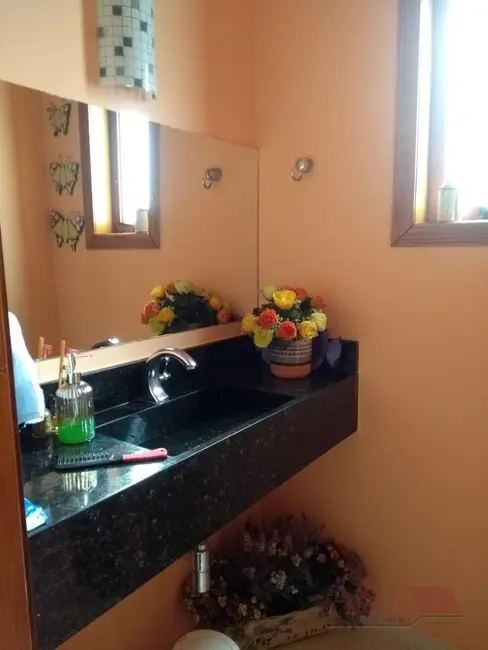 Casa à venda, 571m2 em Vila Santana, Mogi Das Cruzes - SP - imagem 5 Foto 5 de Casa à venda, 571m2 em Vila Santana, Mogi Das Cruzes - SP