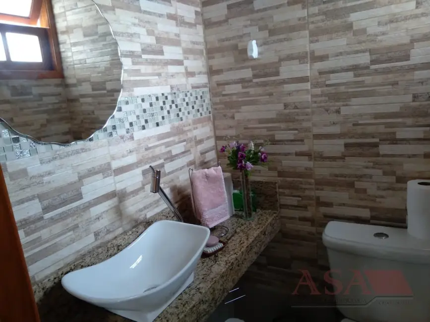 Foto 1 de Casa com 2 quartos à venda, 238m2 em Jardim Veneza, Mogi Das Cruzes - SP