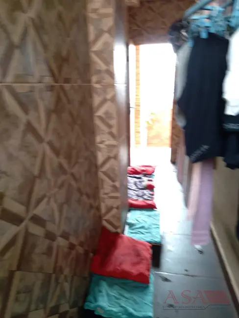 Casa com 2 quartos à venda, 238m2 em Jardim Veneza, Mogi Das Cruzes - SP - imagem 5 Foto 5 de Casa com 2 quartos à venda, 238m2 em Jardim Veneza, Mogi Das Cruzes - SP