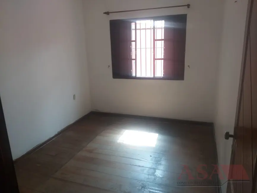 Casa com 3 quartos à venda, 200m2 em Vila Rubens, Mogi Das Cruzes - SP - imagem 9 Foto 9 de Casa com 3 quartos à venda, 200m2 em Vila Rubens, Mogi Das Cruzes - SP