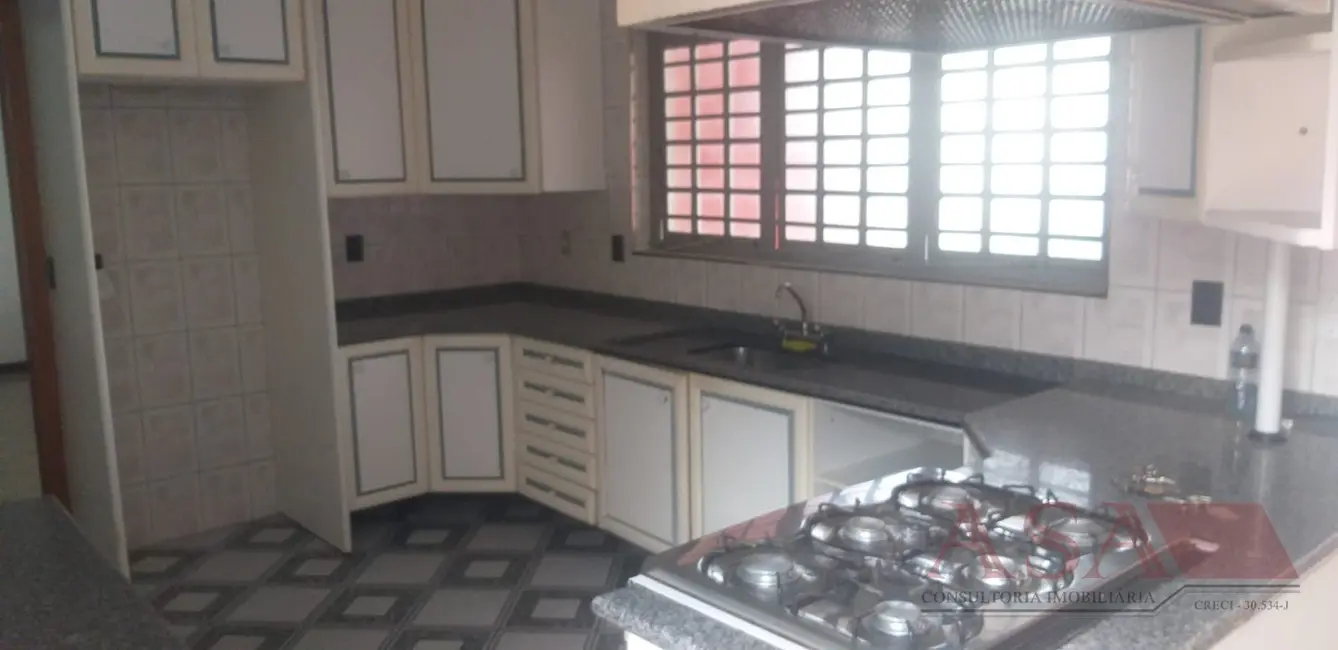 Casa com 3 quartos à venda, 200m2 em Vila Rubens, Mogi Das Cruzes - SP - imagem 5 Foto 5 de Casa com 3 quartos à venda, 200m2 em Vila Rubens, Mogi Das Cruzes - SP