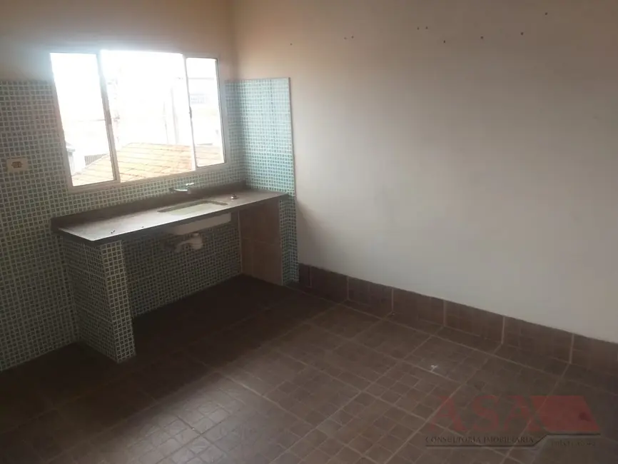 Casa com 3 quartos à venda, 200m2 em Vila Rubens, Mogi Das Cruzes - SP - imagem 6 Foto 6 de Casa com 3 quartos à venda, 200m2 em Vila Rubens, Mogi Das Cruzes - SP