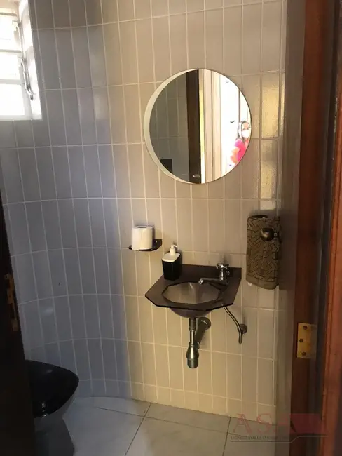 Foto 5 de Casa com 3 quartos à venda, 472m2 em Vila Suissa, Mogi Das Cruzes - SP