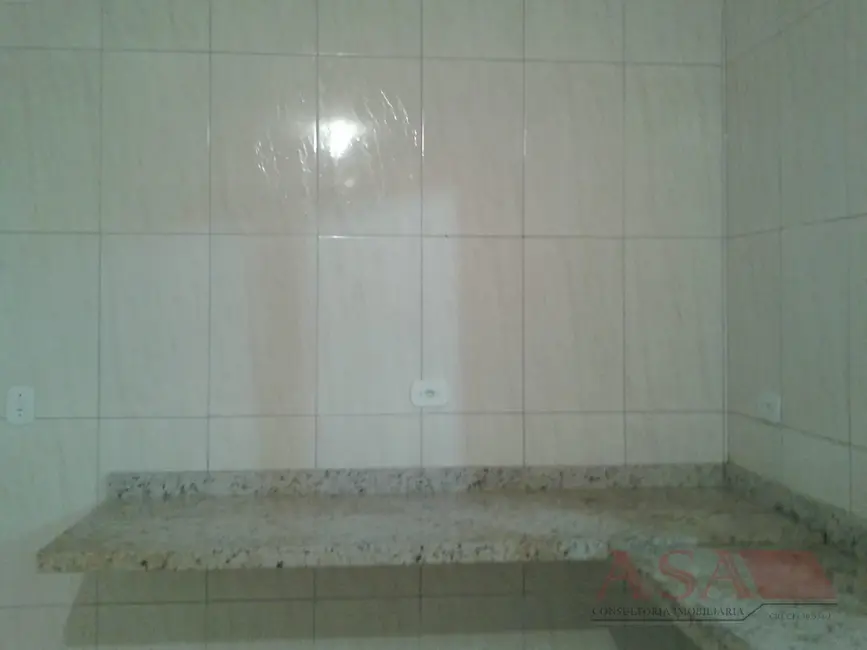 Casa de Vila com 2 quartos à venda em Jardim Varan, Suzano - SP - imagem 8 Foto 8 de Casa de Vila com 2 quartos à venda em Jardim Varan, Suzano - SP